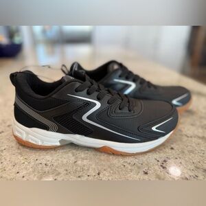 BCG Women’s 2.0 Volleyball Shoes NWOT